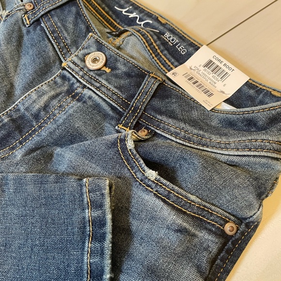 I N C Jean pants boot leg Curvy fit size 0 - Picture 3 of 4